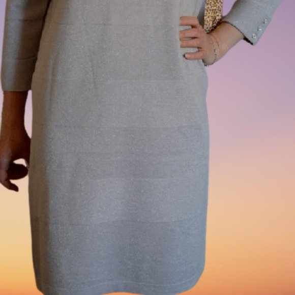 Dress with Necklace - Picture 3 of 10